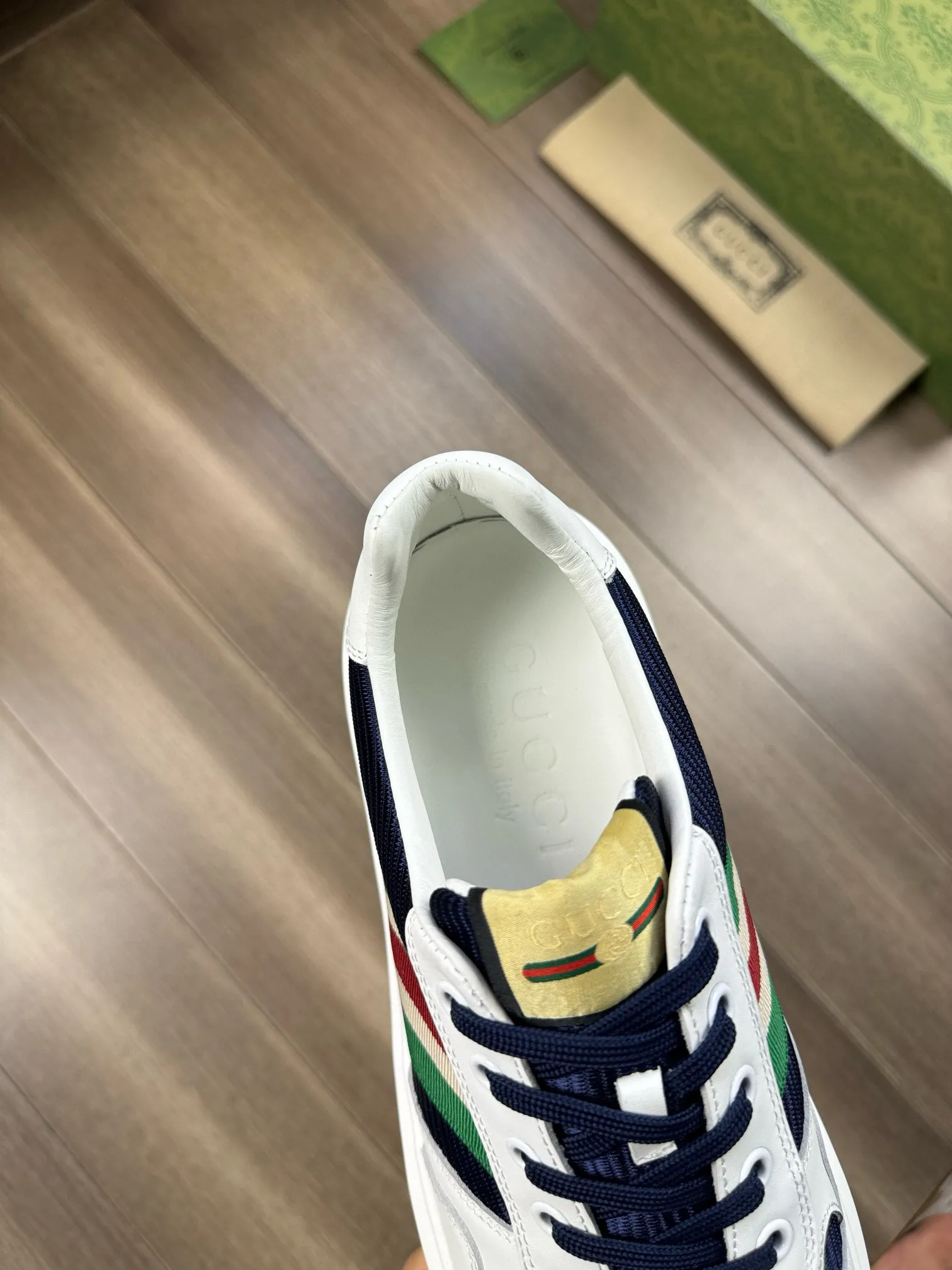 [Gucci] Gucci men's shoes 💰820💰 - High-end quality original order - Upper: 🔝Imported Nappa calfskin·Brand high mercerized cloth·Brand webbing -Inner: water-dyed cowhide, -Outsole: ultra-light T men's shoes💰U foam. Rubber; two-color molded outsole -Ultra-high quality control·Fine workmanship: highlighted (high-end·luxury·grade) -Size: 38-44 (45, can be customized)
